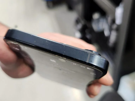 Refurbished Grades – Why It’s Not An Exact Science 📱🔍 Refurbished grades – why it’s not an exact science 📱🔍