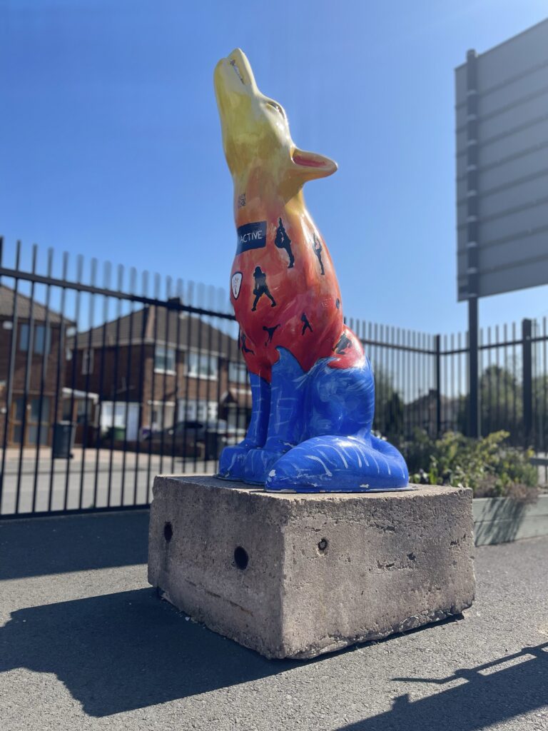 Wolves In Wolves: Zeus – A Roaring Reminder Of Community, Charity, And Change At The Big Phone Store! Wolves in wolves, zeus outside the big phone store